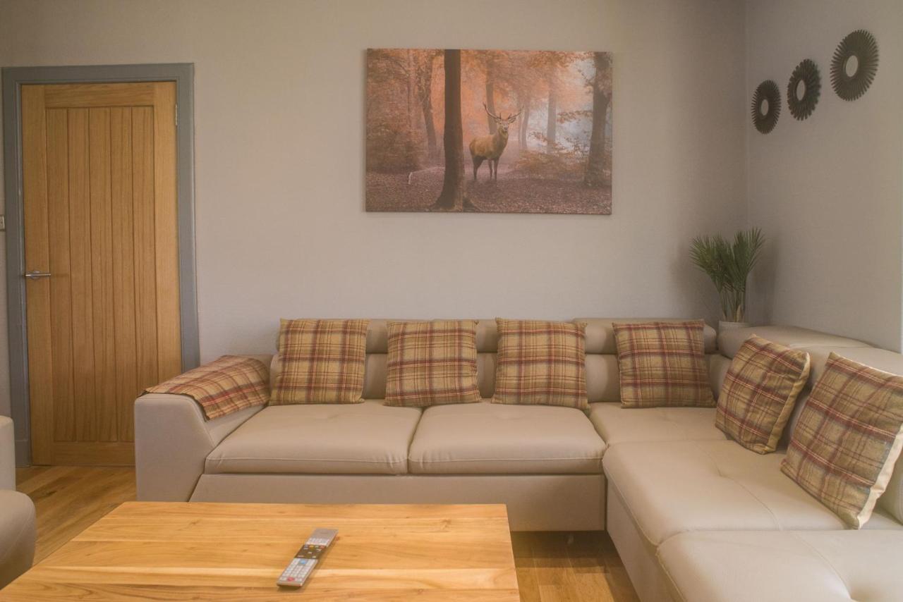 Luxury Super Central Cottage With A Hot Tub/ Gym 포트리 외부 사진